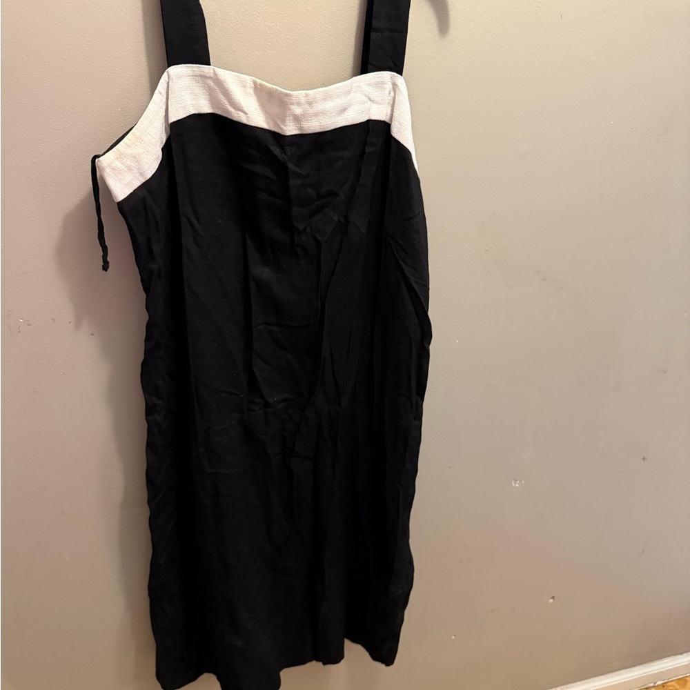 Dana Kay Classic Black and White Ensemble